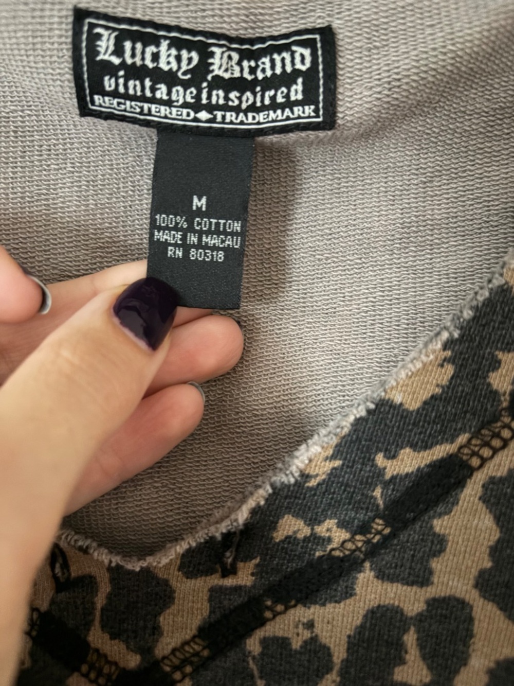 Leopard sweater - Picture 2 of 3